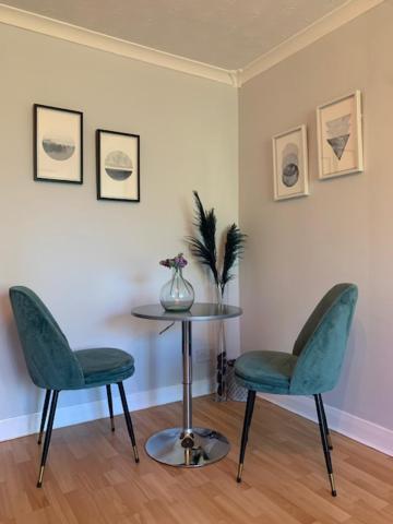 Modern One Bedroom Apartment ロジーマス エクステリア 写真